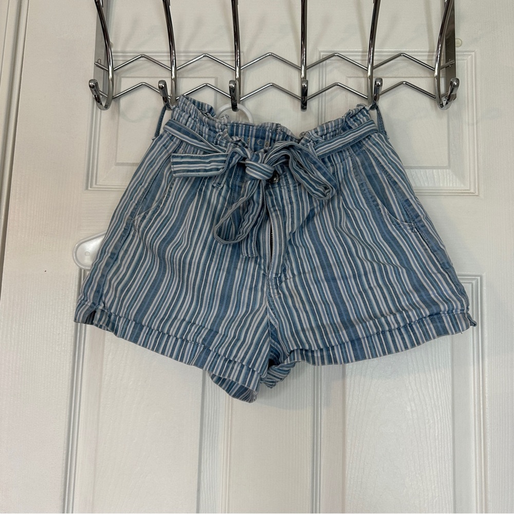 AE striped blue + white jean shorts